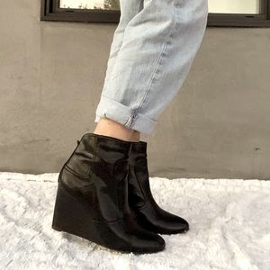 Last Chance! Nine West Honesty Black Wedge Booties